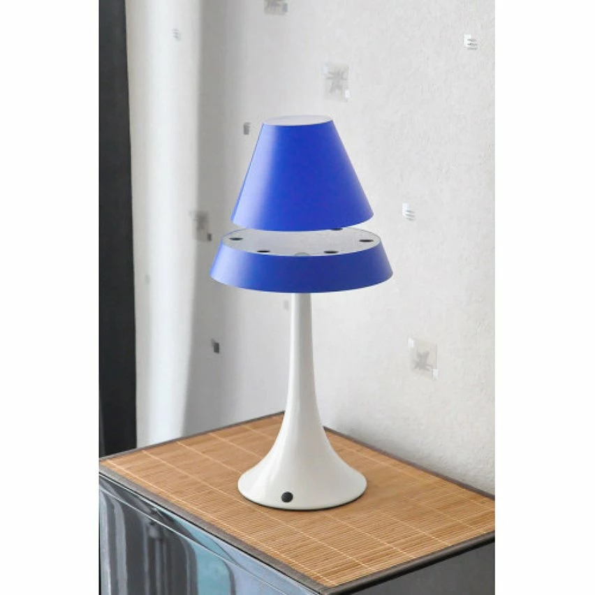Meilleure affaire 🤩 Magneticland Lampe en lévitation ALTHURIA PureLine BLEUE ✔️ – Image 5