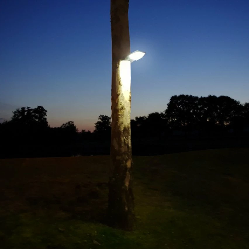 De gros đ Lampe LED Solaire 3W 370 lumens 6000K LI ION Applique exterieure noir avec dĂ©tection ASLO đ â Image 2